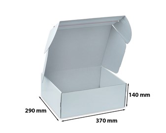 Białe opakowanie e-commerce