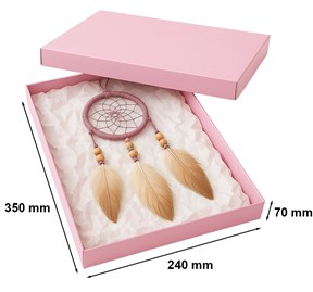 ozdobne różowe pudełko