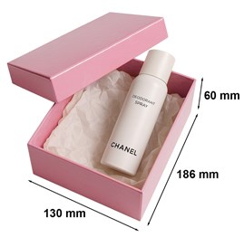 różowe laminowane pudełko