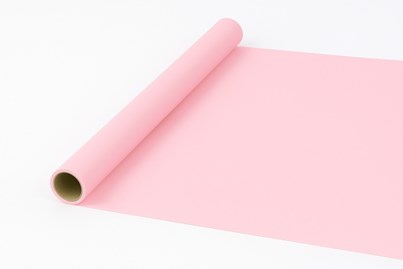 Folia satynowa jasnoróżowa 50cm/9mb – do pakowania prezentów